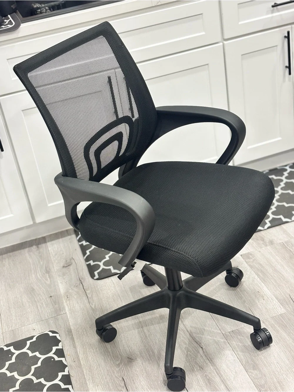 Black Mesh Task Chair - Comfortable Home Office Seating ❗️🌟😍